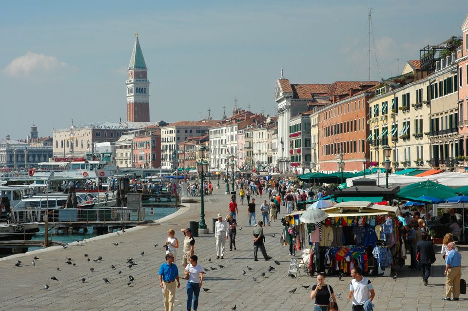 Venice: Castello District Private Walking Tour - Castello in 2 hours: a smart sampler of everyday Venice