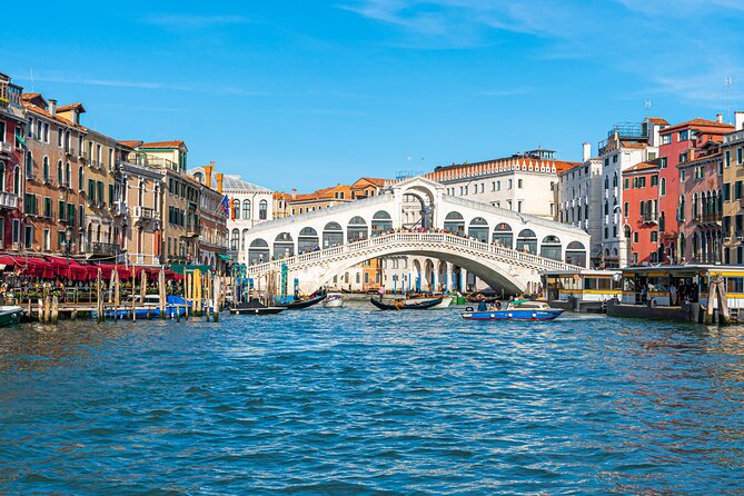 Venice City Center Guided Walking Tour - Semi-Private 12ppl Max - From Ponte di Rialto to Market-Time Squares