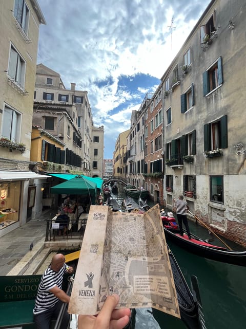 Venice City Escape: "Hunting for L'Omo dal Capelon" - The L’Omo dal Capelon Story Route: How the Mission Breaks Up