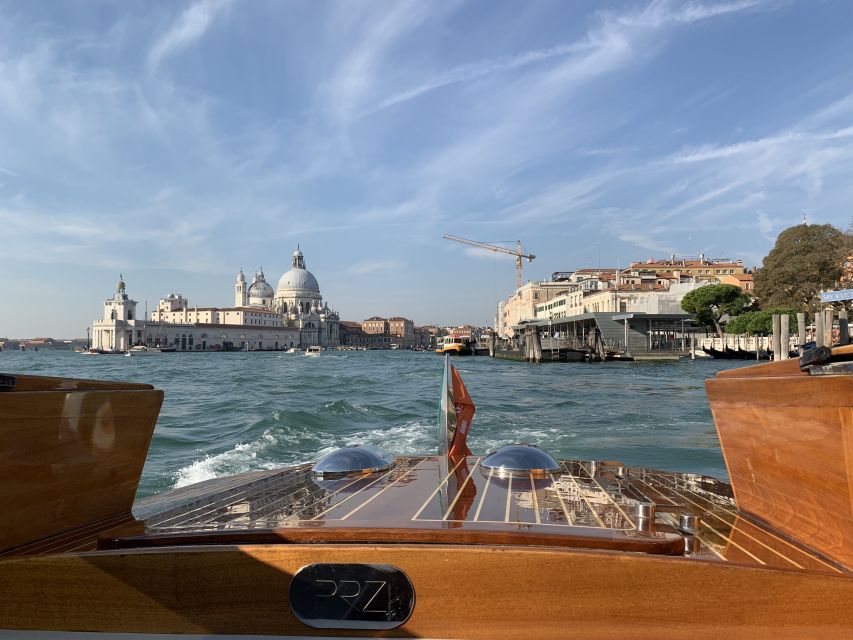 Venice: City Tour and Murano Glass Experience - Private Boat to Murano: Where the Factory Becomes the Main Attraction