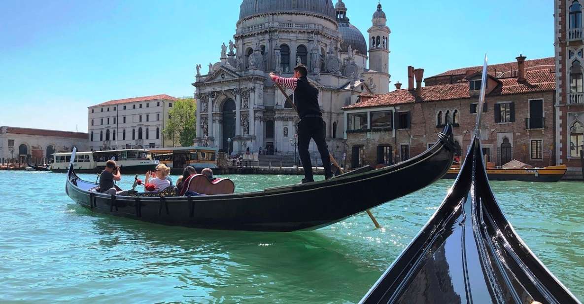 Venice Combo: Gondola, St. Mark’s Basilica Pala d'Oro option - The gondola ride: 30 minutes on the water where Venice slows down