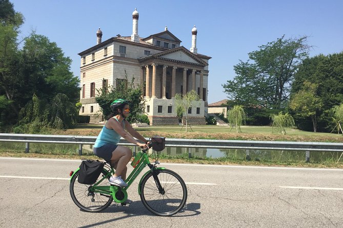 Venice Countryside Bike Tour - Squero Monumentale di Dolo and the bacaro food stop