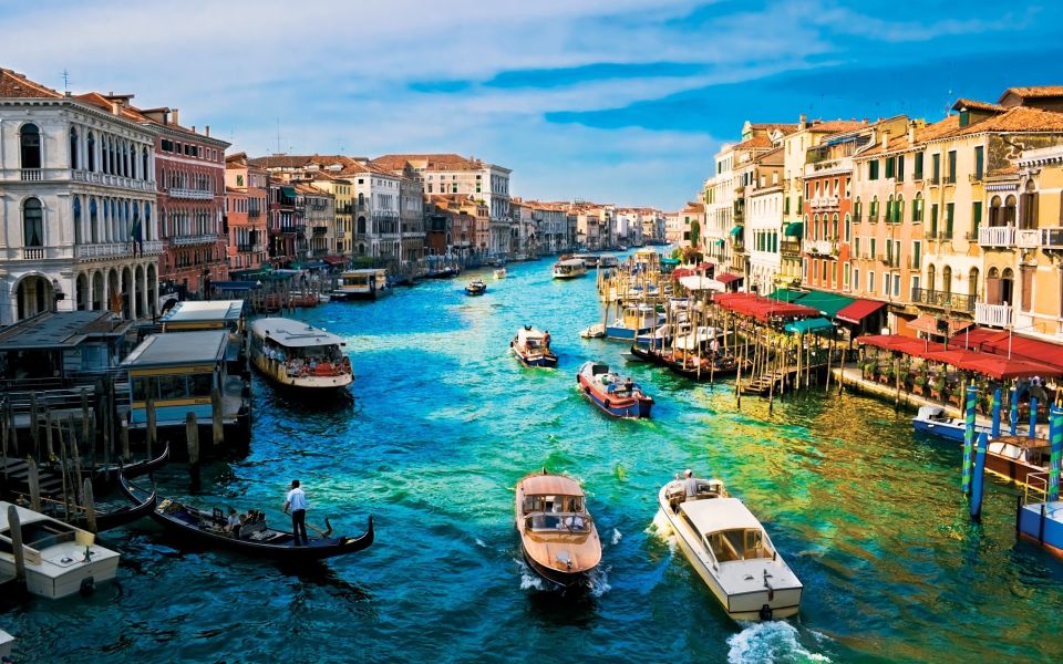Venice: Day Excursion from Bergamo - Espresso and the first-café idea: a small stop that helps