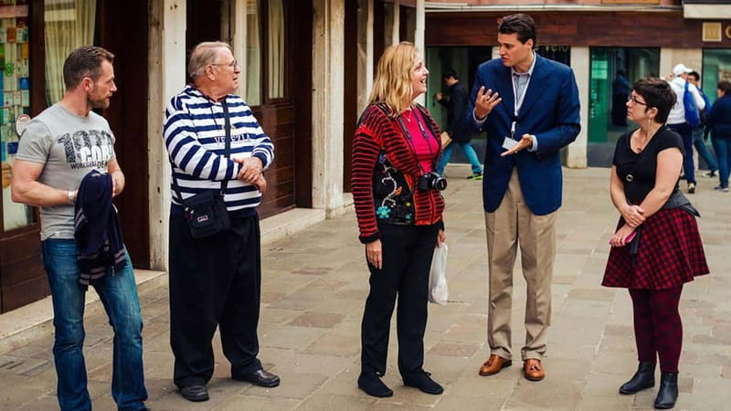 Venice : Discover Venice On Hidden Gems Guided Walking Tour - Marco Polo’s House Area: The Explorer Story Tied to Place