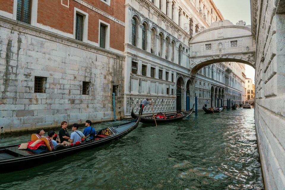 Venice: Doge's Palace and Basilica Tour with Gondola Ride - The Doge’s Palace: where Venice’s power got decided