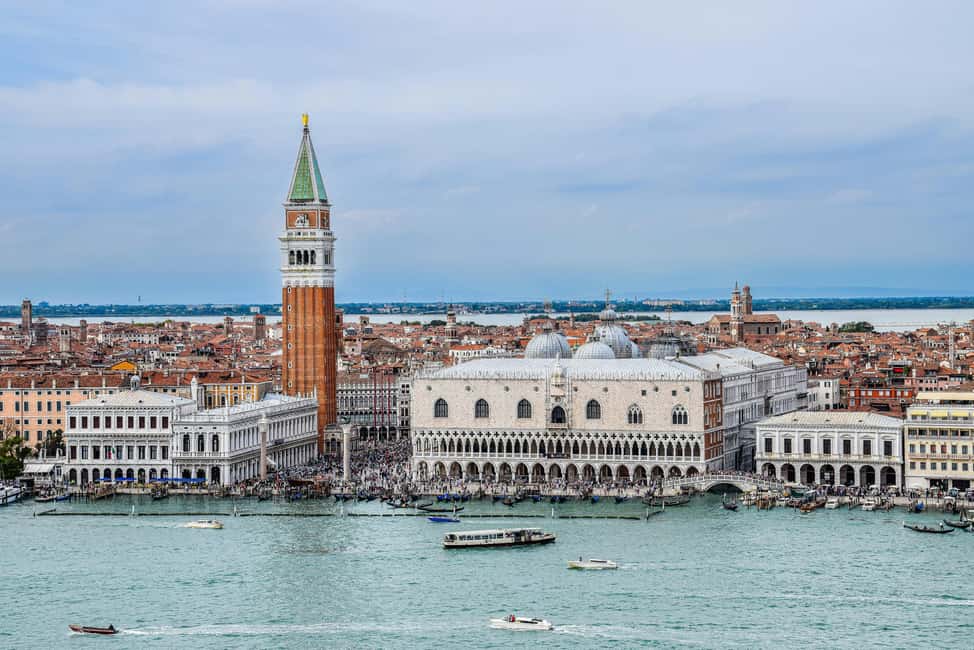 Venice: Doge's Palace, Bridge of Sighs, Prisons, Correr & Audioguides - Priority entrance in St. Mark’s Square: what changes for your day