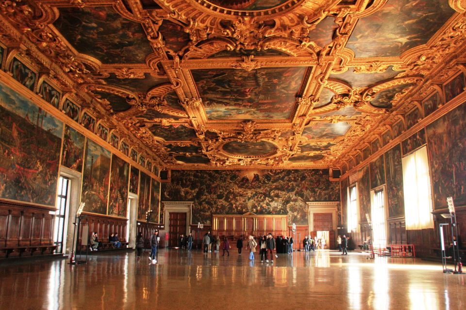 Venice: Doge's Palace & Bridge of Sighs Small Group Tour - The Golden Staircase Moment (Yes, It’s Worth Slowing Down)