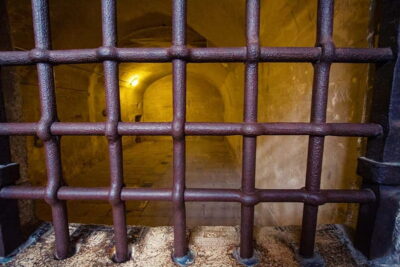 Venice: Doges Palace, Prison, and Secret Passageways Tour - The Palace Isn’t Just Pretty: How the Tour Explains Power