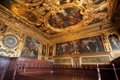 Venice: Doge's Palace Secret Itineraries Guided Tour - Skip-the-line entry and the “secret itinerary” concept