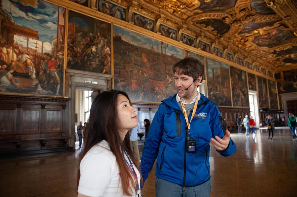 Venice: Doge's Palace Secret Itineraries Guided Tour - Bridge of Sighs: last glance, then the New Prisons at your own pace