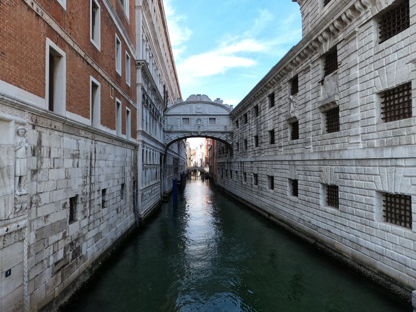 Venice: Doge's Palace & St. Mark's Basilica Tour - Price and what you’re really paying for ($120.08 per person)