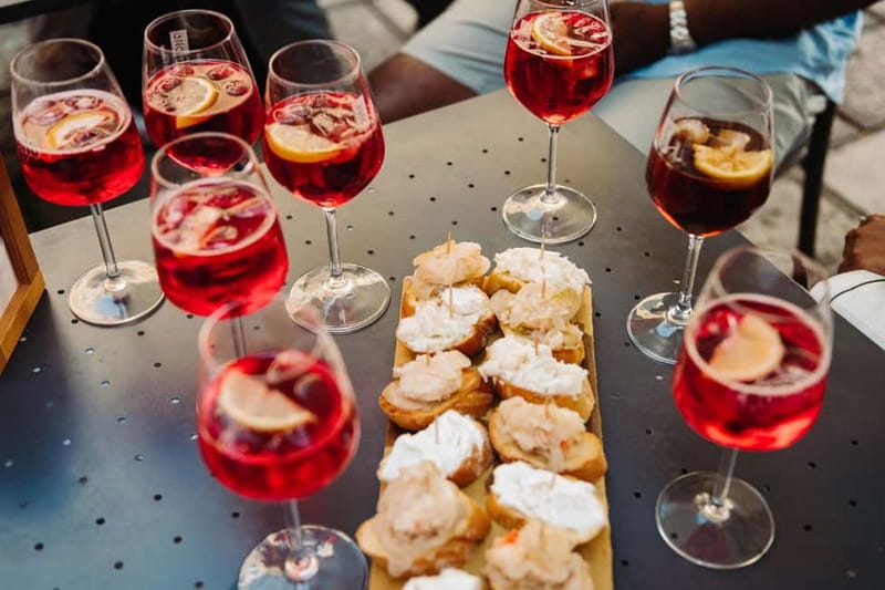 Venice: Eat & Drink Like a Local – Evening Cicchetti Tour - Venice Bacari Night: The Real Point of a Cicchetti Tour