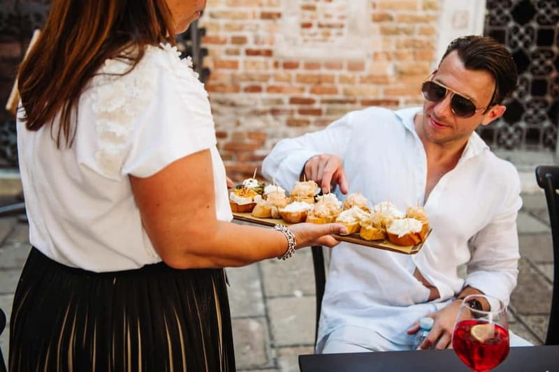 Venice: Eat & Drink Like a Local – Evening Cicchetti Tour - Should You Book This Evening Cicchetti Tour?