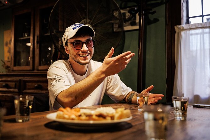 Venice Evening Food Tour: Bites, Drinks & Sit-Down Dinner - Stop 3: Campo Santi Apostoli and Crispy Fried Cicchetti