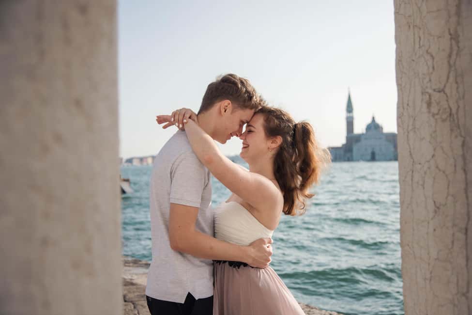 Venice: Exclusive Photoshoot in Hidden Locations - What the Photographer Actually Does During the Shoot