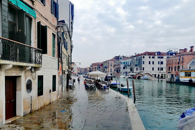Venice for First-Timers: Essential Private Tour - Why the lagoon is the best place to start in Venice