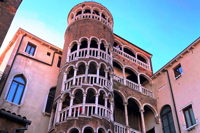 Venice for Kids: Family-Friendly Small-Group Walking Tour - Rialto Bridge: the oldest Grand Canal crossing, explained simply