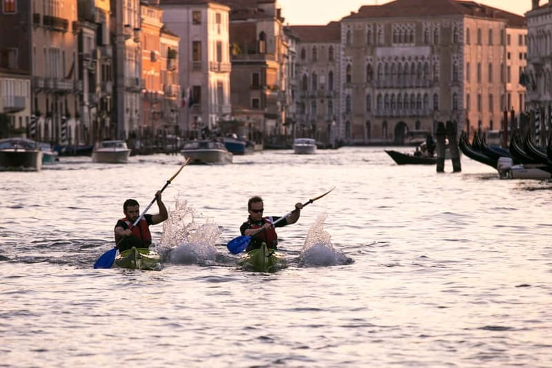 Venice: Guided Canal Kayak Tour at Day, Night, or Sunset - Day, Night, or Sunset: How the Timing Changes Your Venice