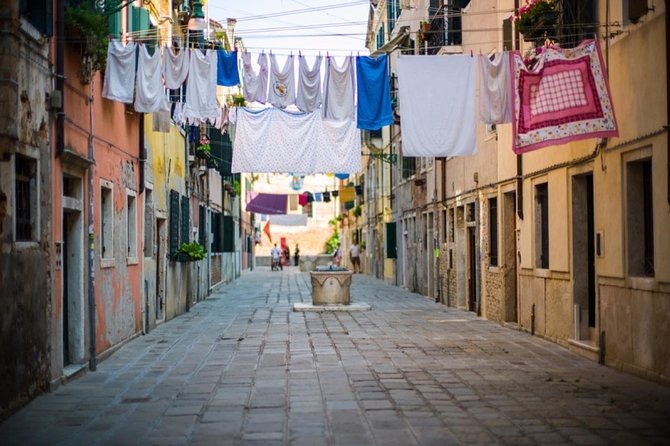 Venice Guided Walking tour - Stop 4: Casa di Marco Polo and the Venice of trade