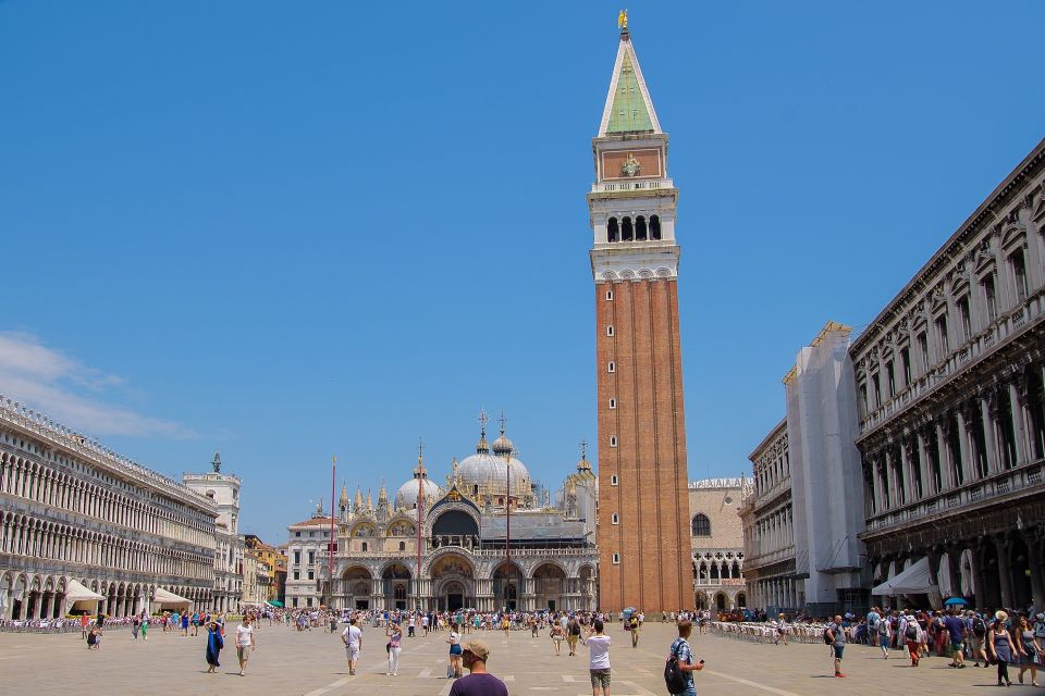 Venice: Guided Walking Tour with skip-the-line tickets - Campo Santa Maria Formosa and Santi Giovanni e Paolo: Venice at Street Level