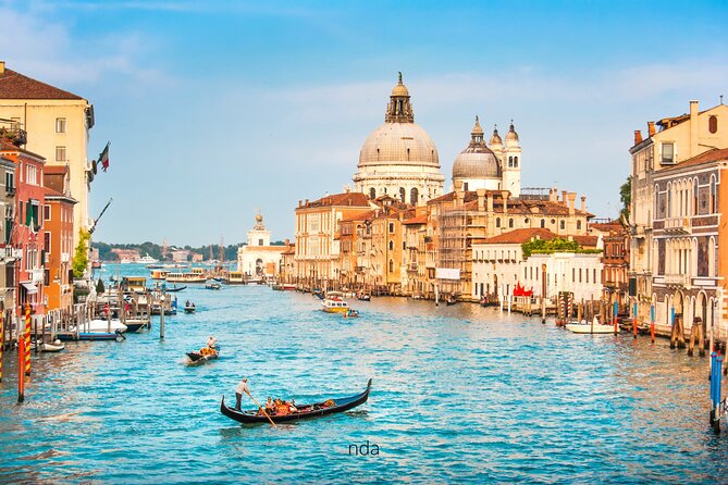 Venice Highlights Self Guided Scavenger Hunt and Walking Tour - Chiesa di San Zaccaria and San Giorgio dei Greci: adding calm after the biggest sights