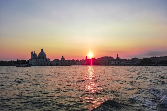 Venice Lagoon Private Boat Tour with Prosecco aperitif - A Wooden Boat Ride That Feels Properly Venetian