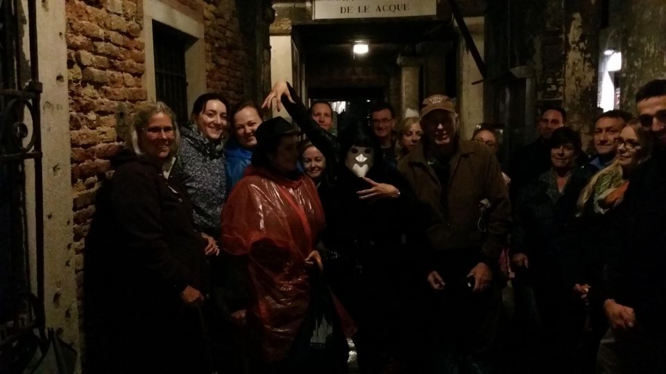Venice: Legends, Anecdotes and Ghost Stories Walking Tour - Riva del Carbon to Palazzo Fortuny: pretty facades, darker context