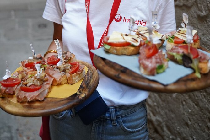 Venice Like a Local: Food, Wine & Spritz Tour with Traghetto Ride - The walk that helps you eat like a Venetian, not like a tourist