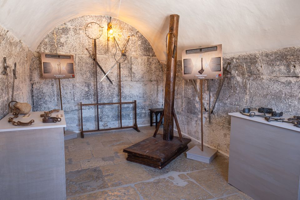 Venice: Lords of the Night Prison’s Palace Cells & Tortures - The secret 1500s passage you can’t usually access