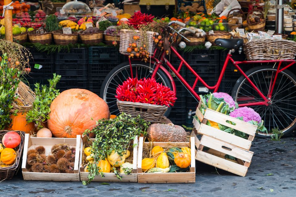Venice: Market Tour and Meal at a Local's Home - The Market Walk: Learning to Shop Like a Local