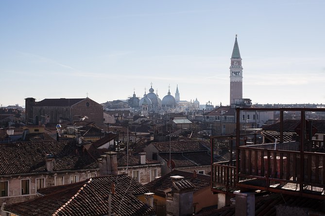 Venice Off The Beaten Track - Meeting at Campo San Bartolomio: easier start, less stress
