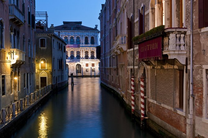 Venice Private Evening Stroll with VIP Entry to Saint Mark's After Hours - Should you book this after-hours St. Mark’s experience?