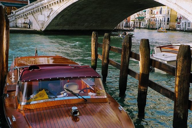 Venice Private Transfer (Hotel, Port, Venice or Treviso Airport, Mestre TrainSt) - Choose Your Route: Ground Transfer vs Motorboat Add-On