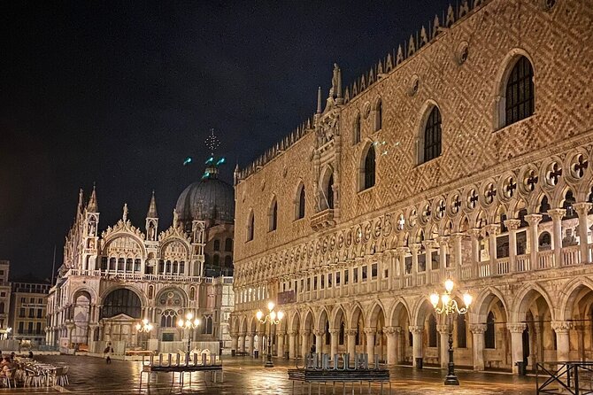 Venice- Saint Mark's Basilica Exclusive Night Tour - Headsets, microphones, and hearing the guide clearly