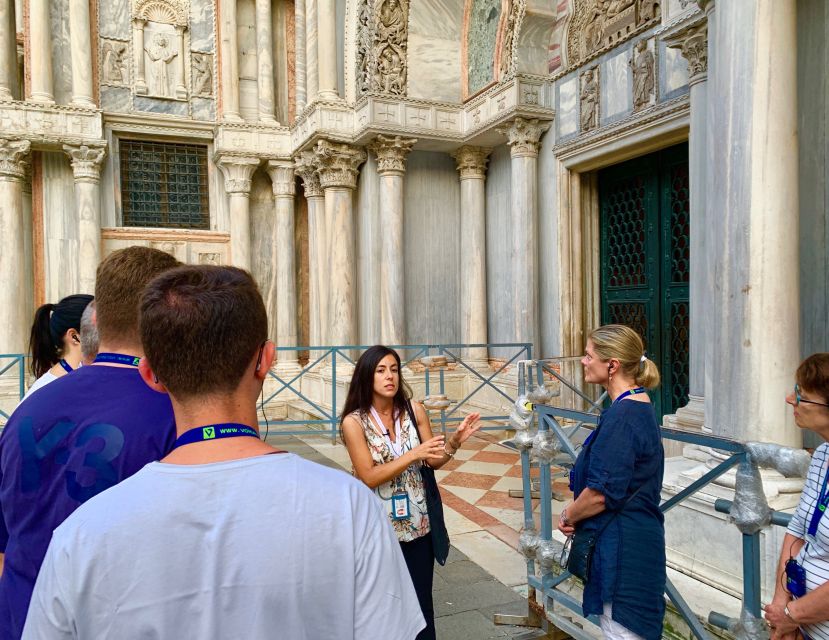 Venice: Saint Mark's Basilica Guided Tour - Practical Etiquette: What to Wear and What to Leave Behind