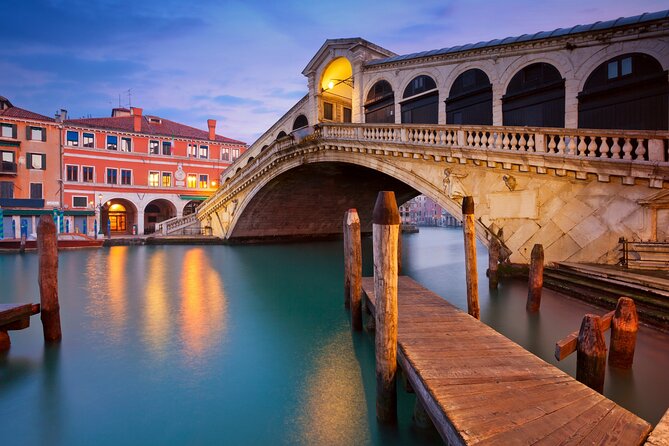 Venice Scavenger Hunt and Highlights Self Guided Audio Tour - Weather, walking, and the Venice city-day access fee