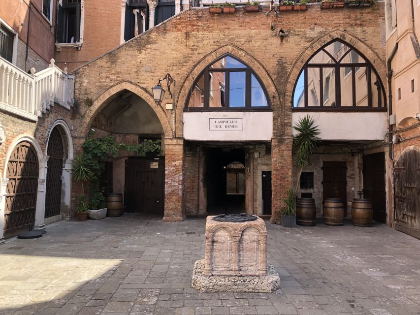 Venice Secret Food Tour - How the Pacing Works (and Why It’s Not a Marathon)