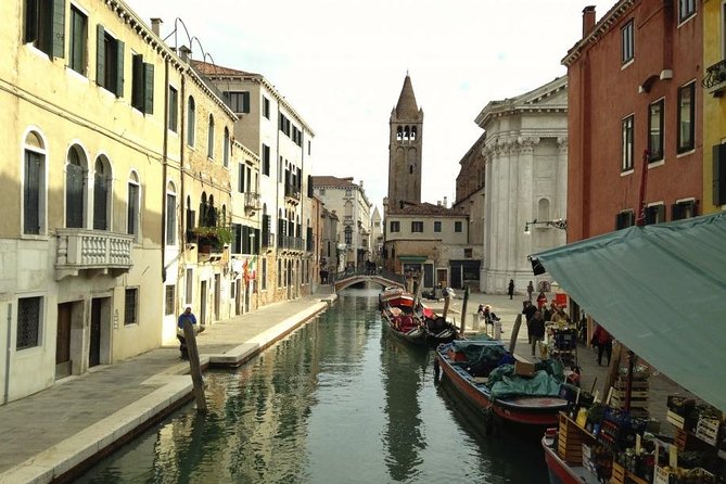 Venice Small Group Walking Tour with St. Mark's Basilica Terrace - How this small-group format changes your Venice day