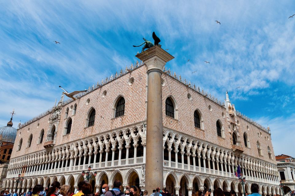 Venice: St Mark's Basilica, Doge's Palace, and Gondola Ride - Who this tour suits best (and who should think twice)