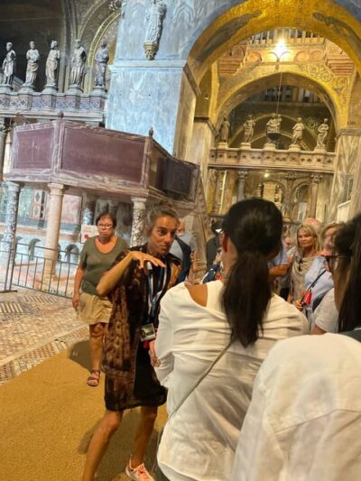 Venice: St. Mark's Basilica & Doge's Palace Tour with Ticket - Meeting at St. Mark’s Square: where you’ll actually find the group