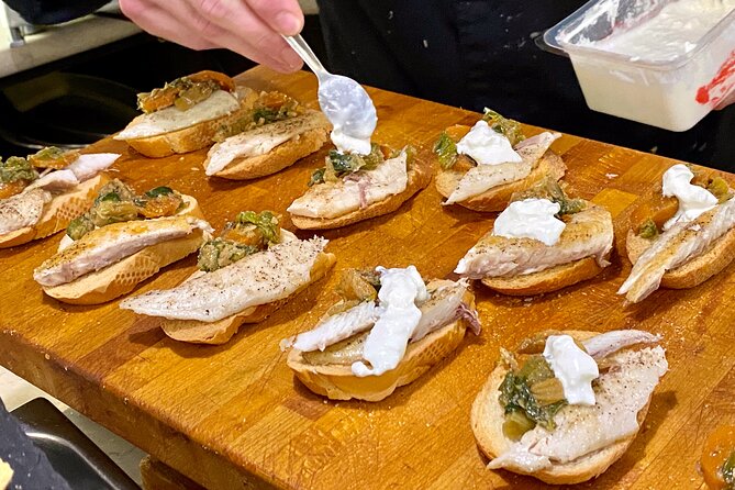 Venice Street Food Tour with Local Guide with Local Food Market Visit - Rialto Market stop: what you’re actually seeing