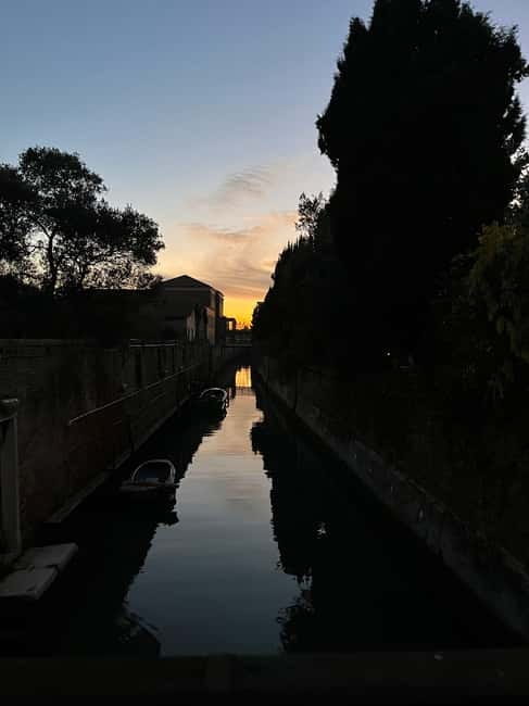 Venice: Sunrise Walking Tour with Espresso - Why a 6:45 Venice walk feels different than daytime
