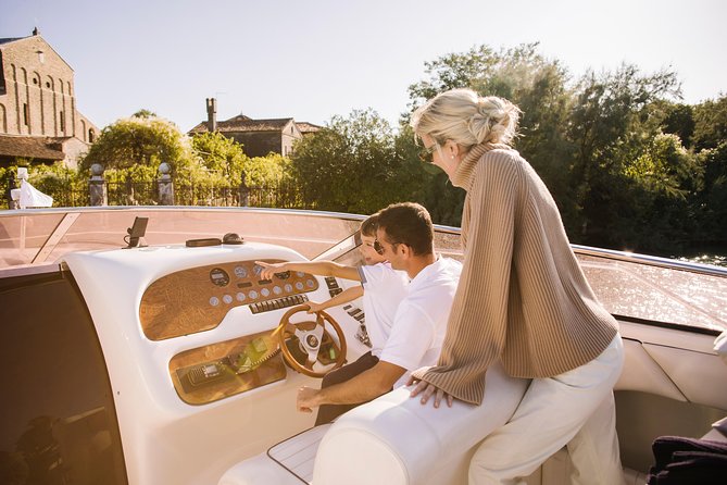 Venice: Sunset Lagoon Experience - The captain makes the trip: Captain Antongiulio’s kind of leadership