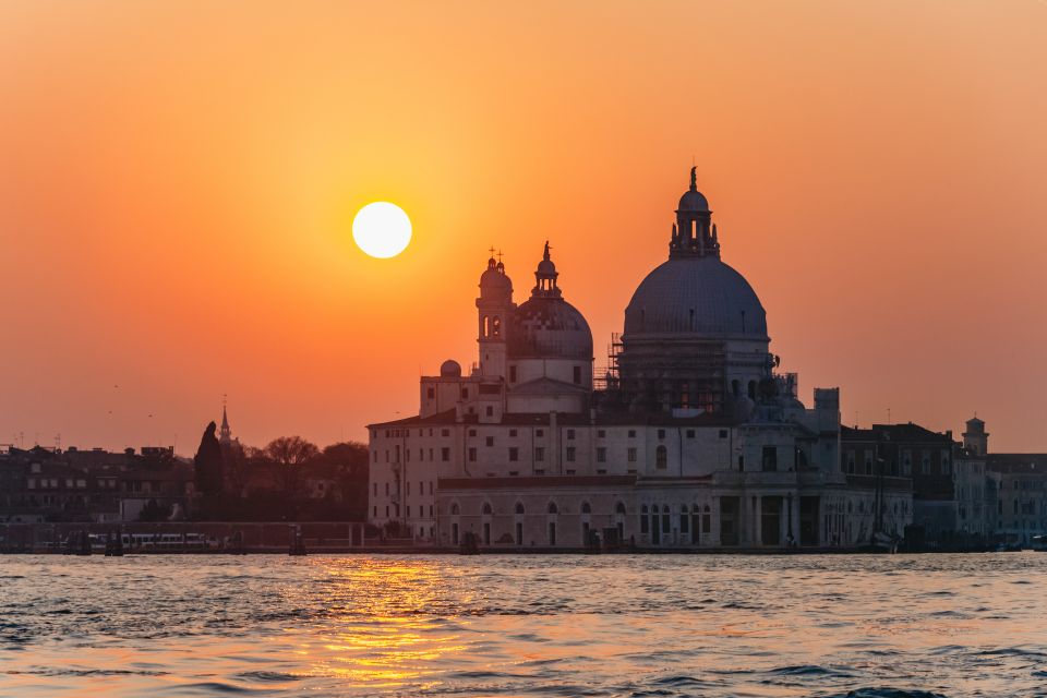 Venice: The Ghost & Legends Walking Tour - Key things to know before you go