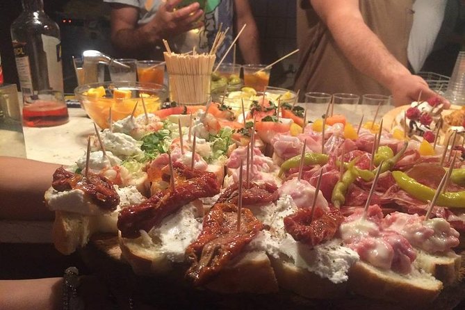 Venice Walking Tour: Eat and Drink - Practical tips: weather, pacing, and day-trip access fees