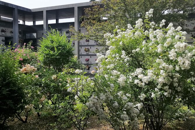 Venice's Cemetery on San Michele Island Tour - Walking through evangelic and Orthodox sections