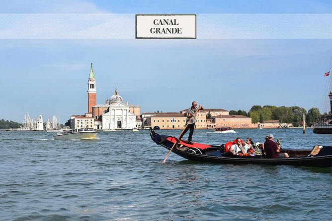Venice's Icons: Basilica, Doge Palace, Rialto & Optional Gondola - Doge’s Palace: power, prisons, and the Bridge of Sighs