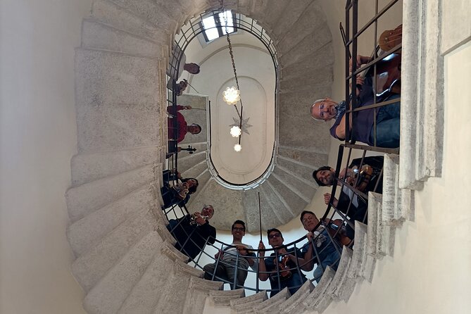 Vivaldi's Four Seasons Concert and Music Museum Visit - The Concert Stop: How the Chiesa di San Vidal Performance Works